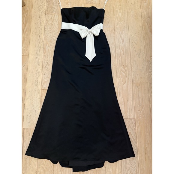 David's Bridal Dresses & Skirts - Black And White long  Evening Gown Bow Old Money Elegant Old Hollywood Size 8